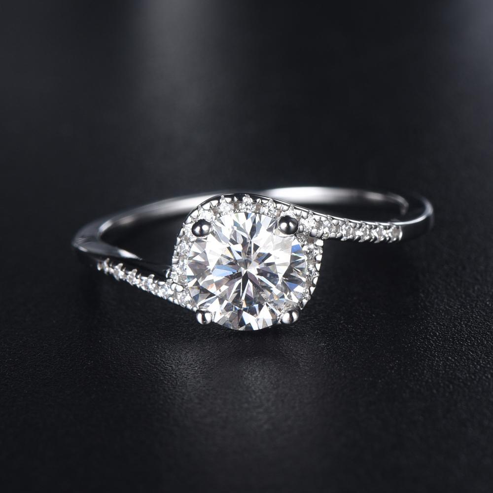 1.00ct Moissanite Engagement Ring, Classic Design, Sterling Silver & Platinum