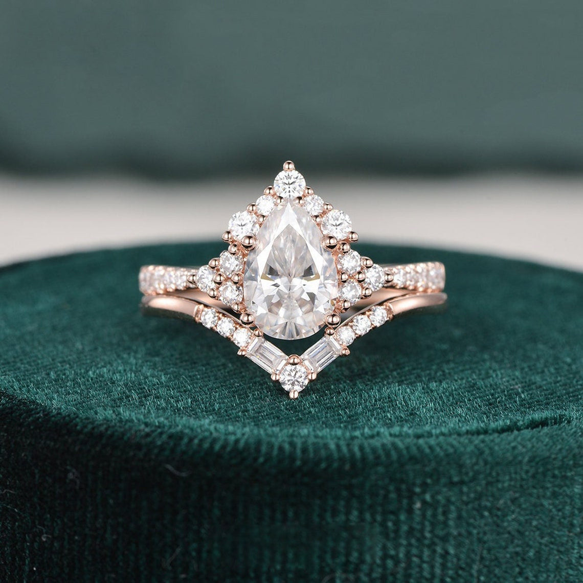 Vintage Style Bridal Ring Set, Pear Cut Center Stone