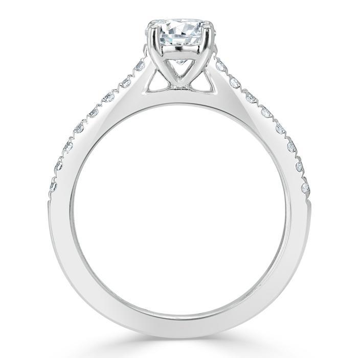 Round Cut Moissanite Engagement Ring, Classic Style
