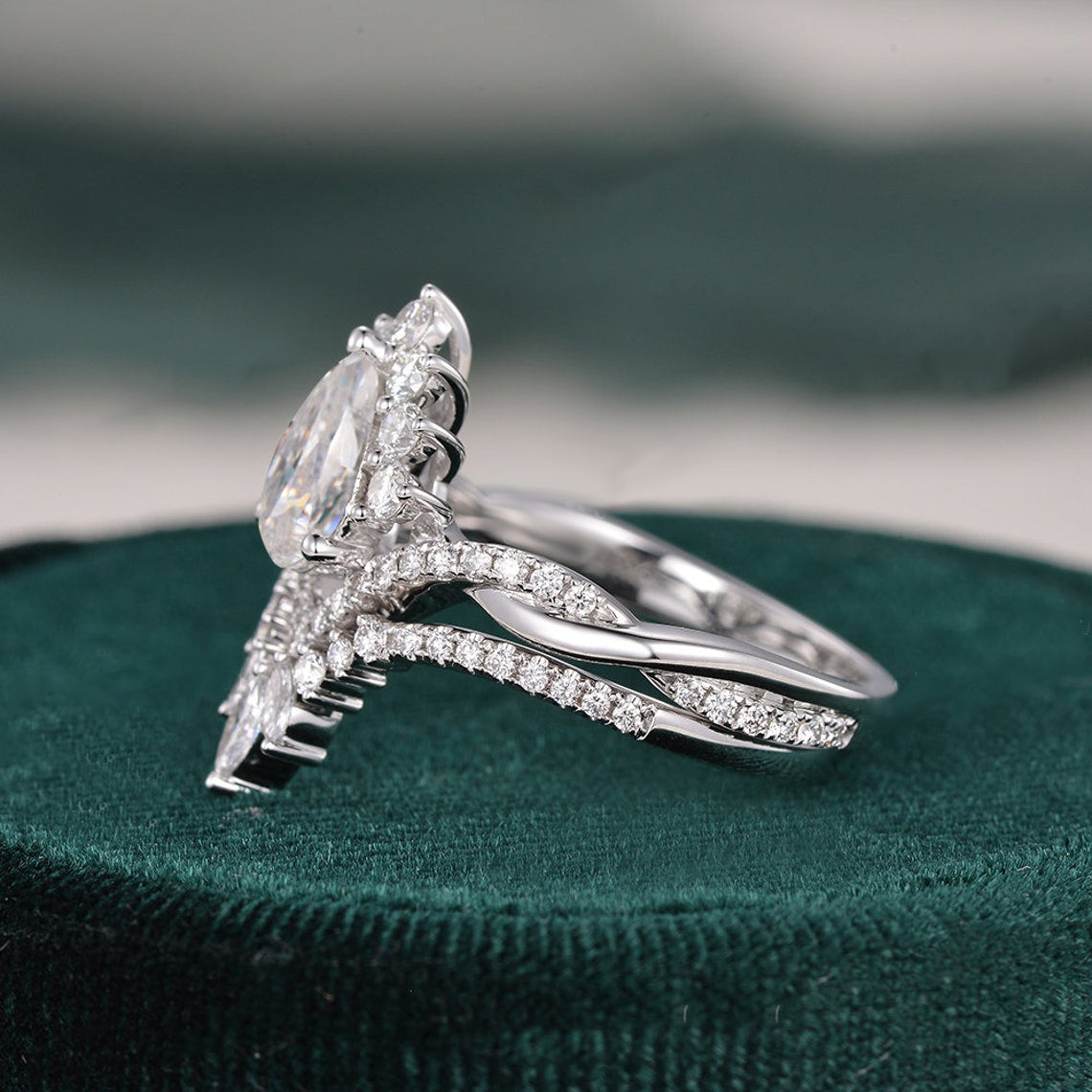 Vintage Style Bridal Ring Set, Oval Cut Center Stone