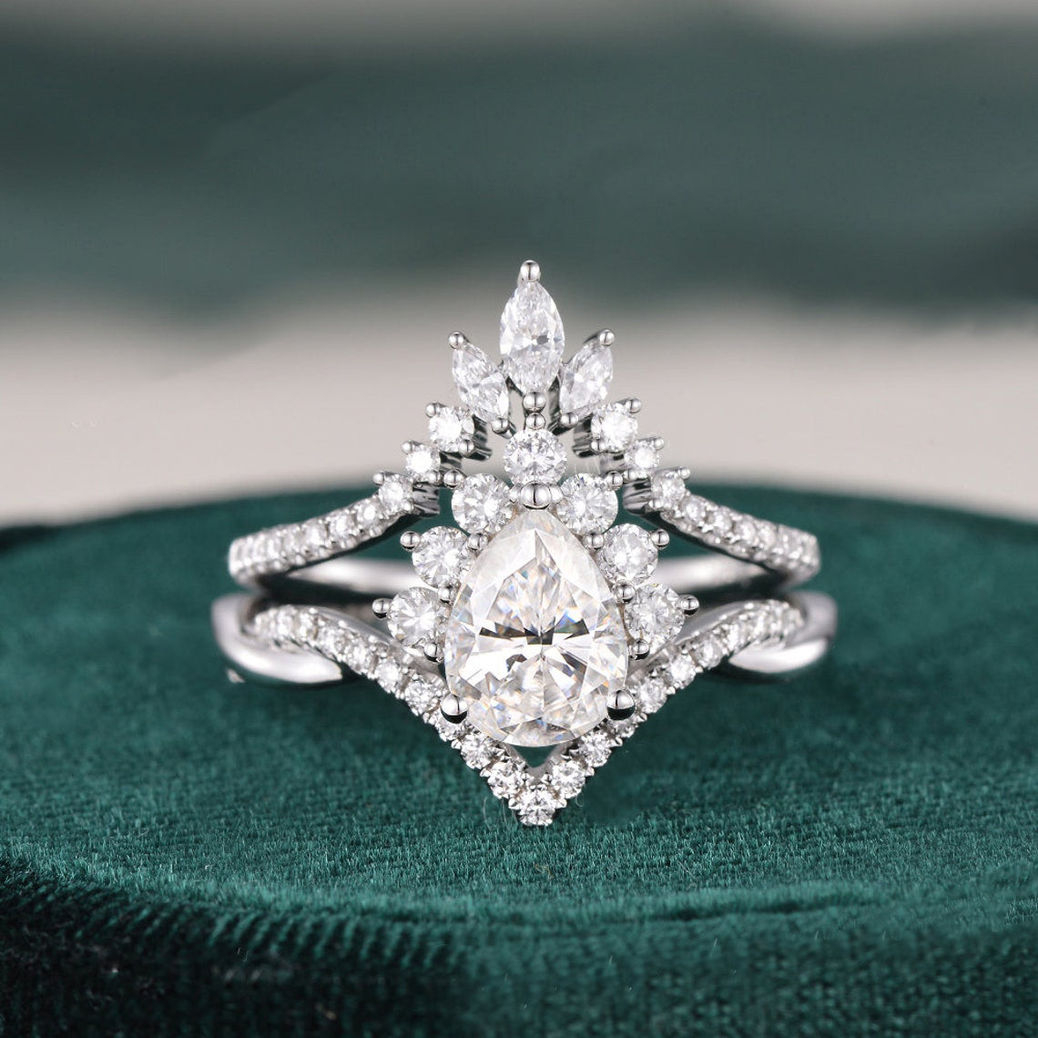 Vintage Style Bridal Ring Set, Oval Cut Center Stone
