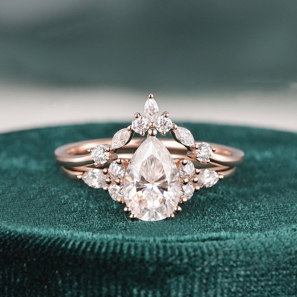Vintage style hotsell gemstone rings