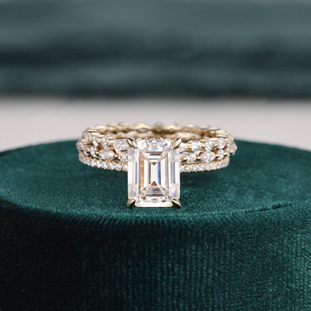 Emerald and diamond wedding set sale