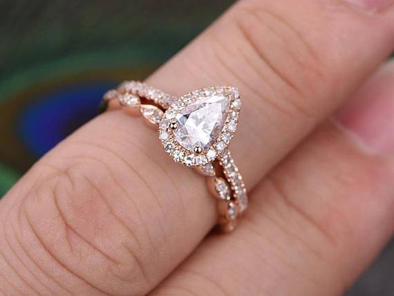 Pear Cut Halo Ring Set, Vintage Style Band