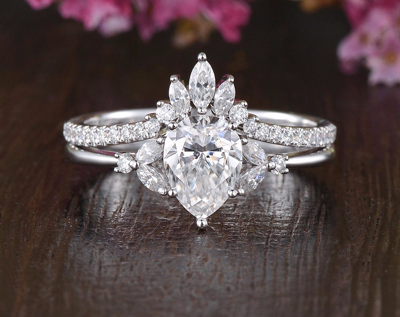 Pear Cut Vintage Style Bridal Ring Set Flawless Moissanite
