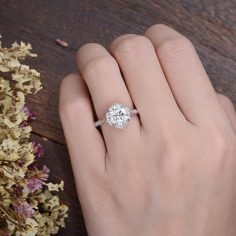 Round Cut Moissanite Engagement Ring Art Deco Halo Design Flawless Moissanite