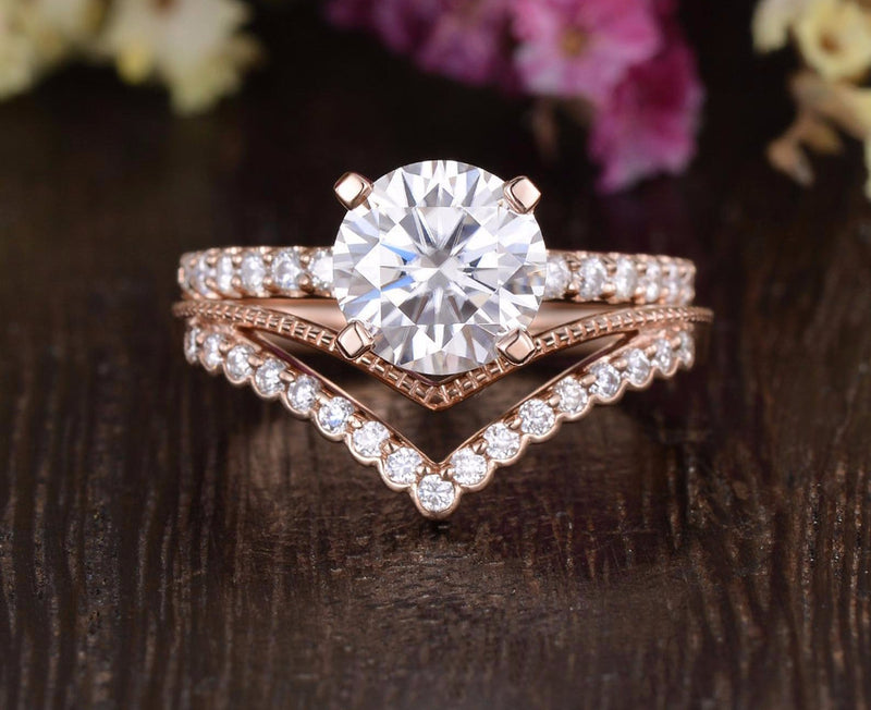 Vintage Style Bridal Ring Set, Round Cut